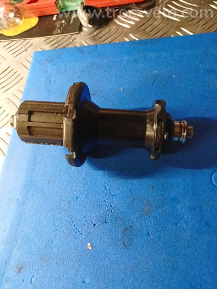 Moyeu arrière campagnolo eurus - 2