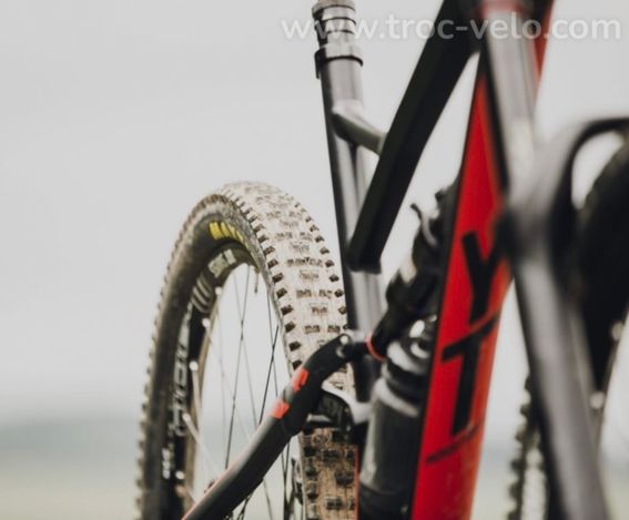 VTT tout suspendu trail/enduro YT Jeffsy AL One 27 150/150 mm taille L - 4