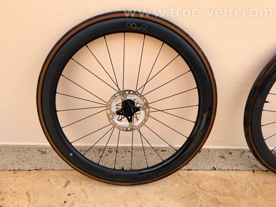Roues Carbone OQUO RP45 LTD + Disques Ultegra + Cassette Ultegra 12v - 7