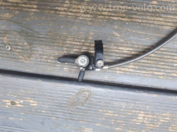 Trés belle Fourche carbone DT Swiss XRC 100 Carbon 26" - 6