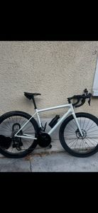 Specialized Aethos taille M – roues carbone Mavic ... - 1