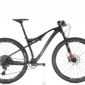 Orbea Oiz M50 Carbone X01 - 1