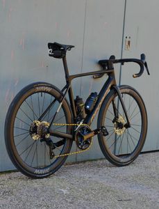 Megamo RAISE 2025 Full carbone  - 1