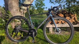 Velo GIANT TCR advanced Pro 0 2025 - 1