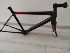 Kit cadre carbone route Focus Cayo t.M avec fourch... - 1