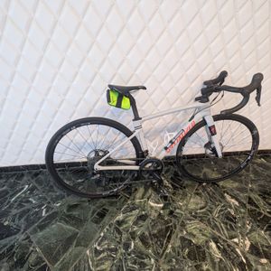 specialized roubaix - 1