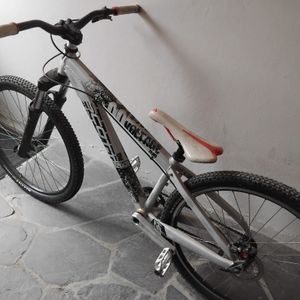 VTT Dirt Street Park et 4x Occasion Tous les VTT Dirt Street Park et 4x d occasion sur Troc Velo
