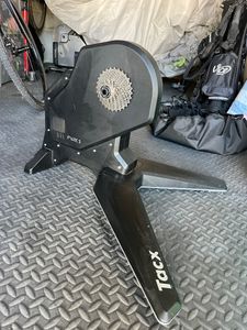 Tacx Flux S - 1