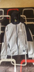 veste  a capuches ag2r   - 1