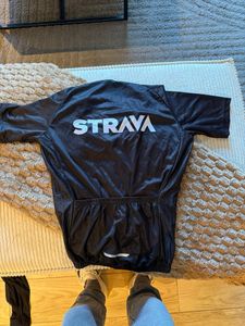 Ensemble Strava Noir maillot et cuissard - 1