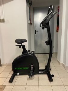 Vélo d‘appartement - 1