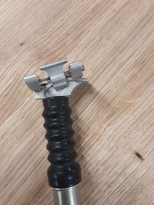Tige de selle USE suspendue  - 1