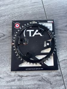 Plateaux T.A 44 dents  - 1