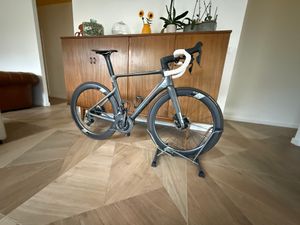 Support Vélo Stabilus - 1