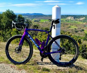 Trek Madone SLR 9 Gen8 ML - 1
