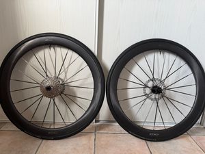 Roues carbone Ekoi - 1
