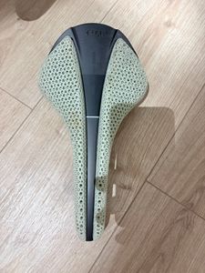 Fizik versus evo adaptative  - 1
