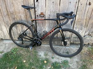 Giant defy carbone 2024 - 1