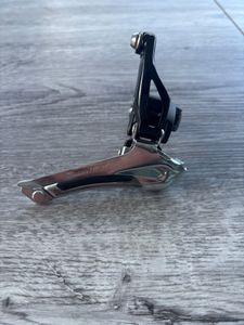 Derraileur avant shimano 105  - 1