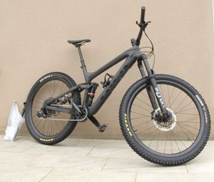 VTT ENDURO TREK SLASH 9.8 Taille L - Modèle 2020 - 1