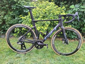 Girs Solo R taille 56 ou L - 1