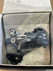 Dérailleur arrière Shimano 11v - 1