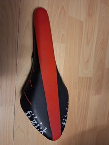 Selle FIZIK - 1