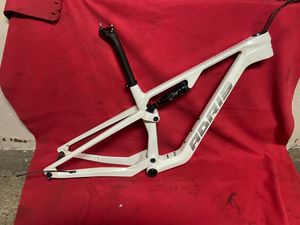 Cadre adris le flexible carbone - 1
