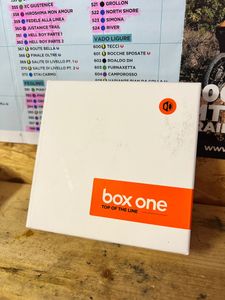 Chaine box 9v neuve - 1