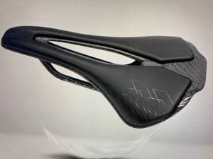 Selle vélo route Carbon - 1