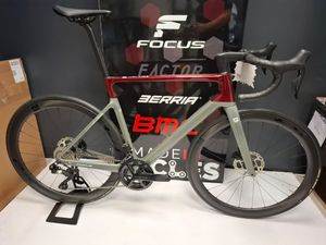 NEUF FOCUS IZALCO MAX 8.9 Taille L - 1