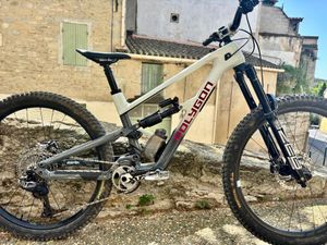 POLYGON COLLOSSUS N9 Di2 - 1