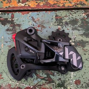 Dérailleur arrière sans fil SRAM XX1 AXS eTap VTT ... - 1