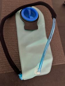 1 poche CAMELBAK 1,5 Lt. - 1