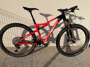 VTT Orbea M10 TR taille M de 2021 - 1