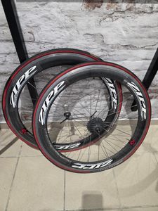 Vends roues Zipp 404 - 1