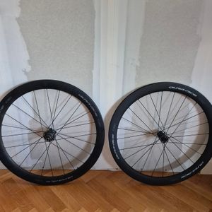 Shimano Dura-Ace R9270-C50 carbone Disc - 1
