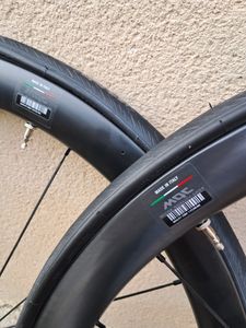 Roues carbone disques miche swr40 neuves - 1