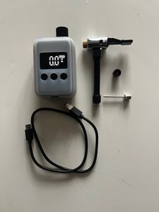 Pompe à vélo électrique portable - 1