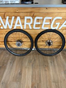 Roue BONTRAGER AEOLUS - 1