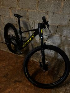 Scott Spark RC TEAM ISSUE M - 1