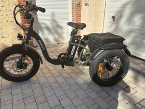 À vendre tricycle  - 1