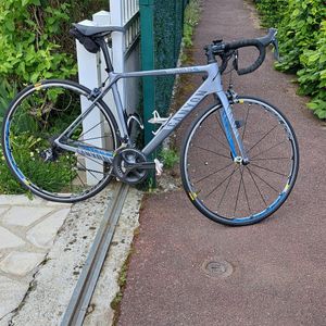 Canyon Ultimate CF SL 9.0 - 1
