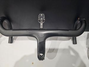 Cintre intégral Black inc carbone HB01 110X42 - 1