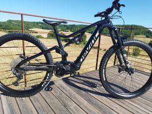 Devinci e-troy taille L - 1