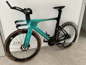 Vélo d'exception, Aquila RC Bianchi, Arkea - 1