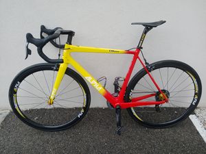 Vélo de route ALPHA ULTIMATE - 1