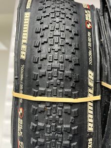 Pneus Gravel MAXXIS Rambler 700mm Tubeless Ready e... - 1