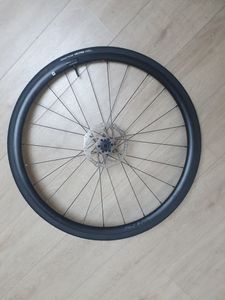 Pack Roues Giant P-R2 Disc 2024 – Prêt à rouler : ... - 1