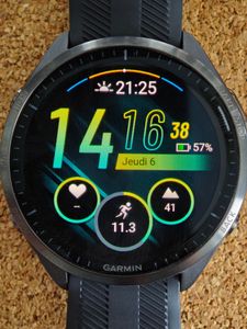 montre GARMIN FR965 - 1